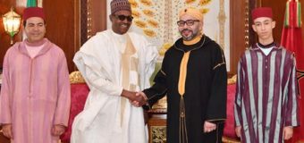 HM the King Holds Tête-à-tête Talks with Nigerian President